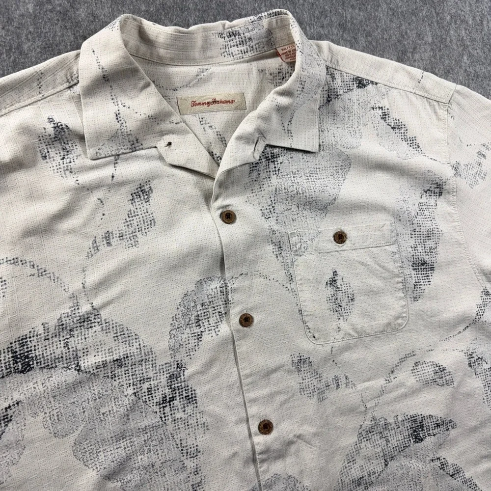 Tommy Bahama 100% Silk Hawaiian Aloha Men's XXL Button Up Shirt Cream/Tan